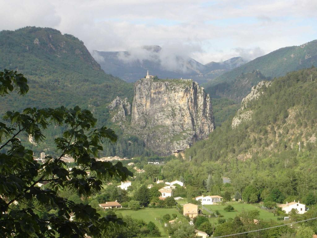 Camping Panoramique Du Verdon Castellane Kültér fotó